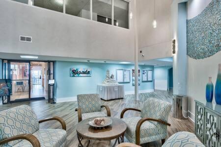 The Scallop By Brightwild-Beachfront Condo 德斯廷 外观 照片